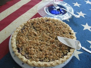 Semi-Homemade Gluten-Free Blueberry Crumb Pie: Finished Pie